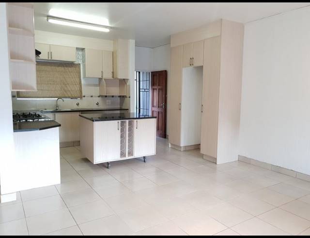 2 BEDROOM PROPERTY TO RENT IN SUNDOWNER